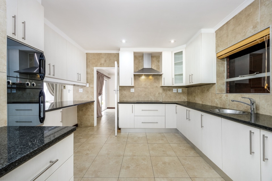4 Bedroom Property for Sale in Valmary Park Western Cape